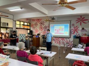 LINE_ALBUM_20211029六股社區宣導_211102_2