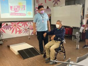 LINE_ALBUM_20211029六股社區宣導_211102_20
