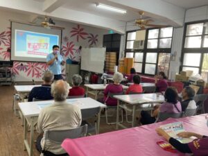 LINE_ALBUM_20211029六股社區宣導_211102_5